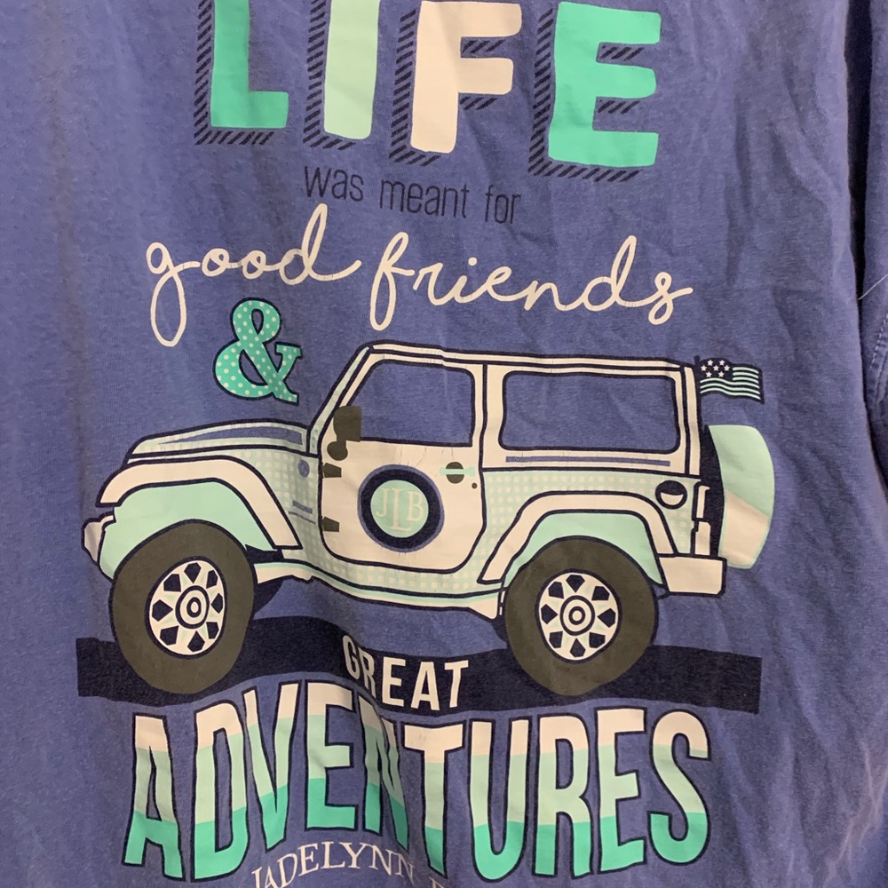 Jadelynn Brooke T-shirt. Size XL